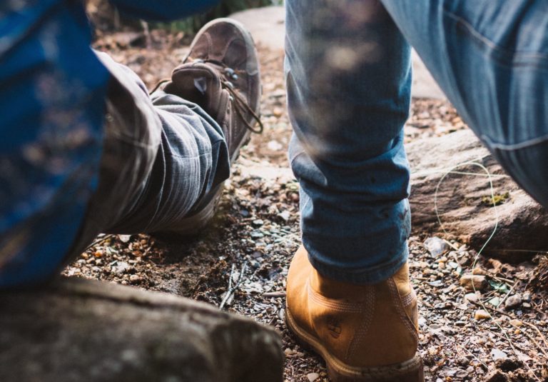 I Gave Up My Desk for a Week and This is What I Learned: Management by Wandering